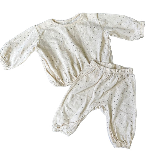 Polka Dot Cream Set